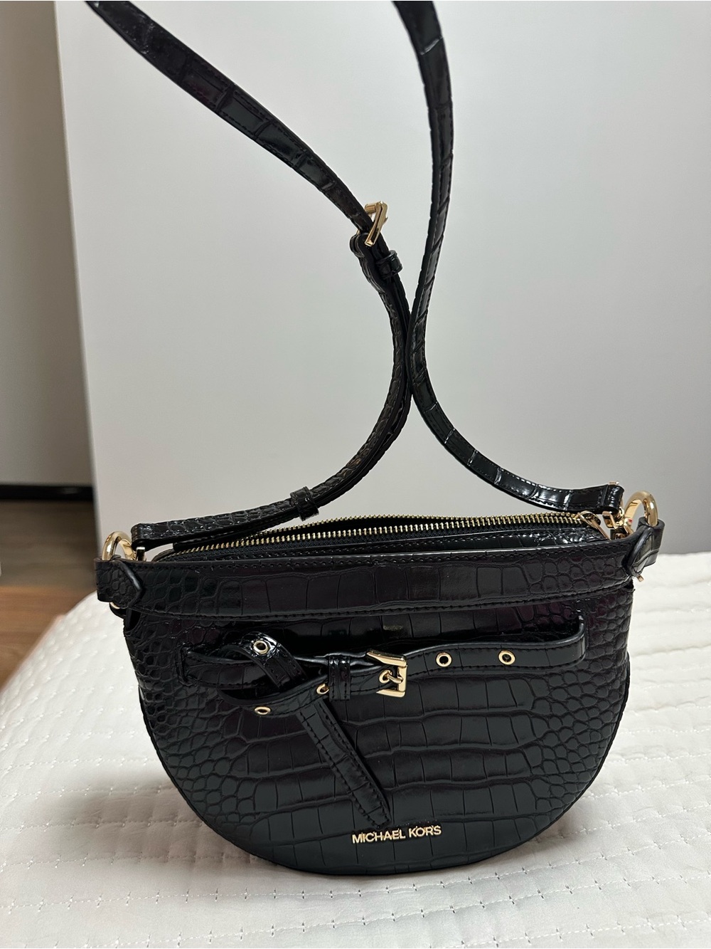 Michael Kors Black Croc-Embossed Half Moon Mini Shoulder Bag with Gold Hardware - Picture 2 of 7